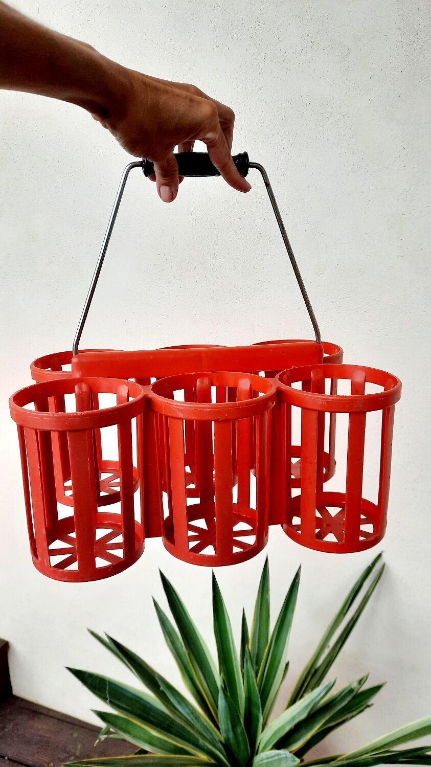 Porte bouteille en plastique vintage