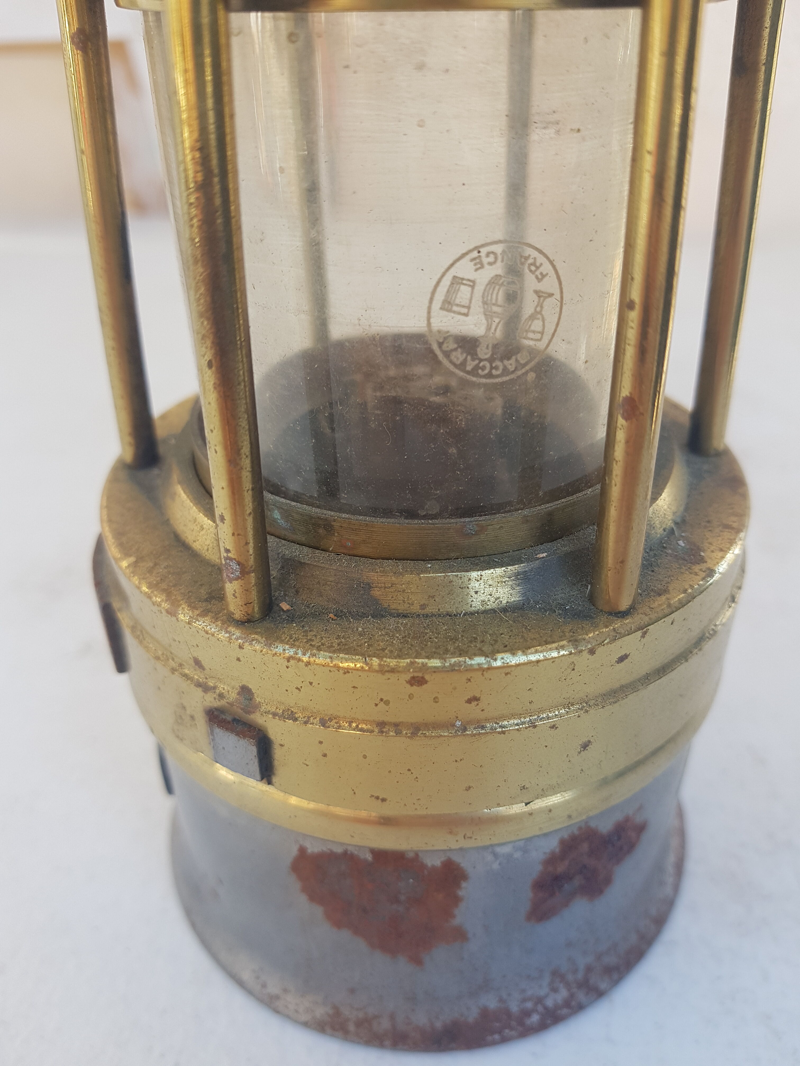 Miner's lamp
