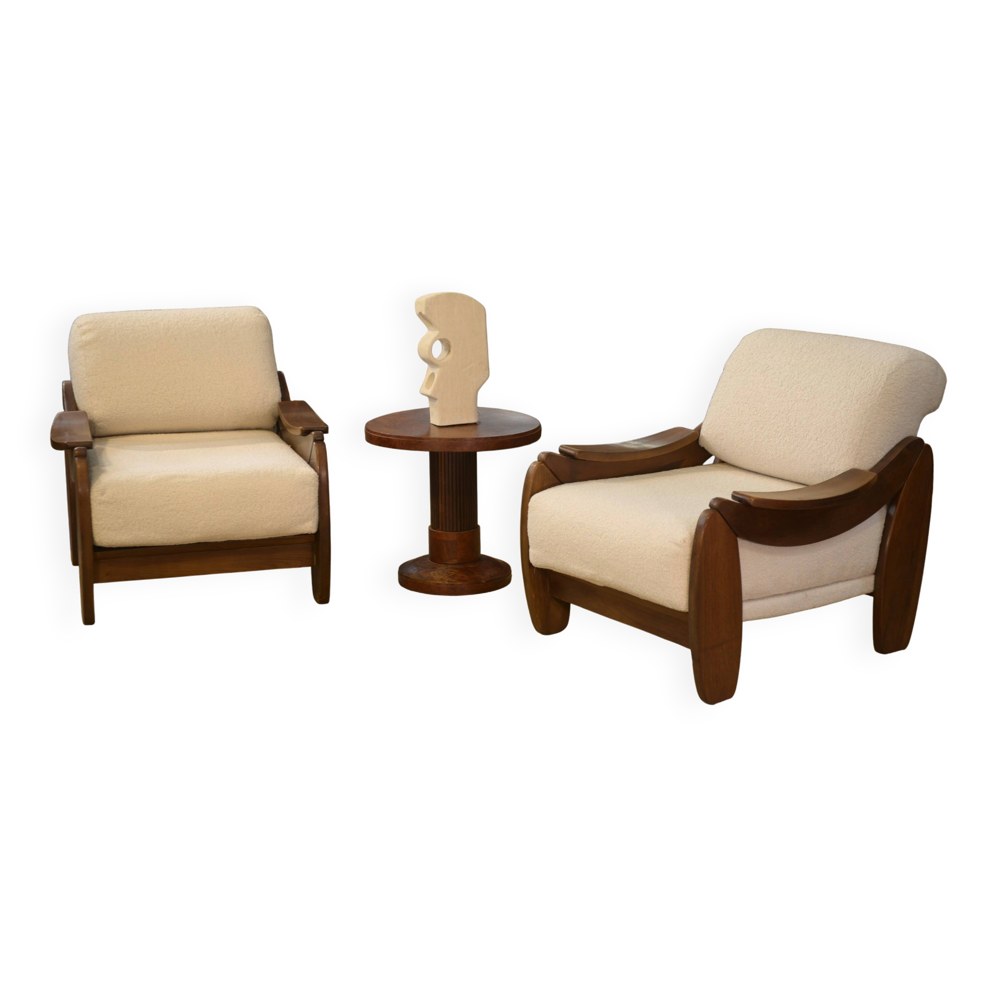 Brutalist pair of armchairs in mahogany and cream boucle 1970s.