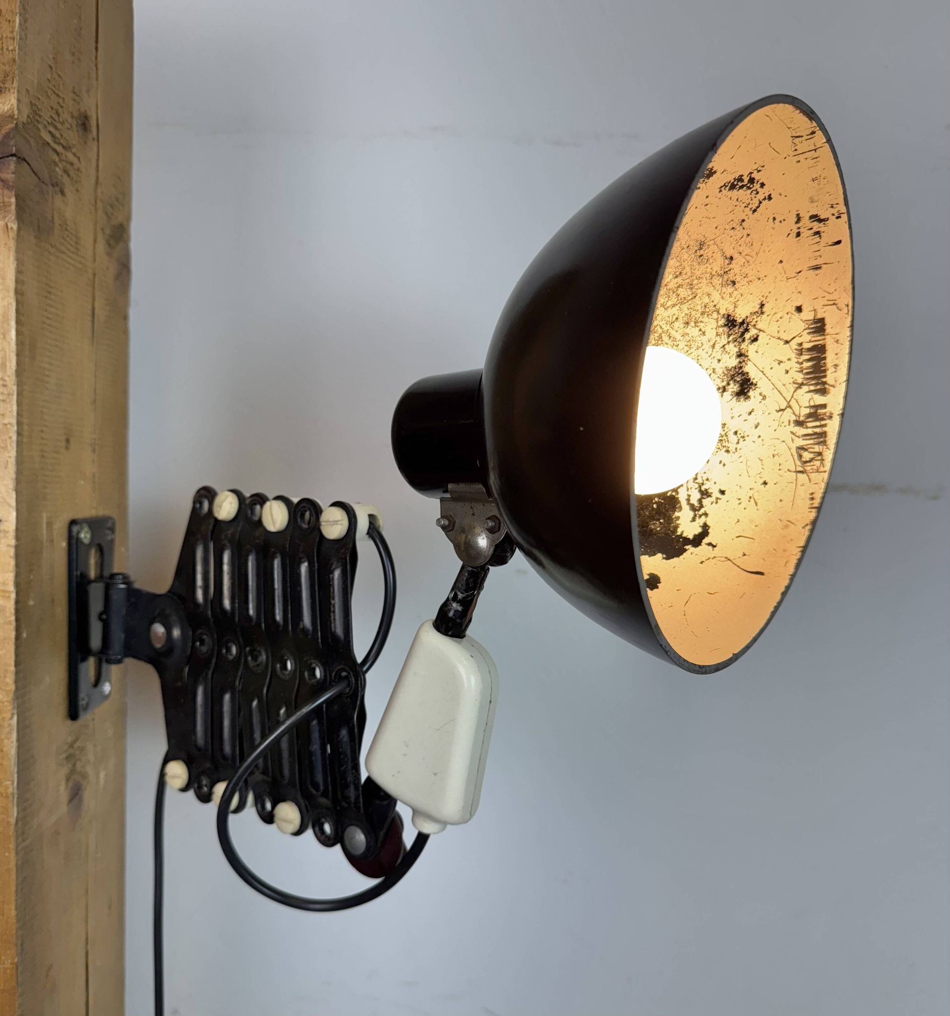 Industrial East German Scissor Lamp from VEB Zweckleuchtenbau Dresden, 1960