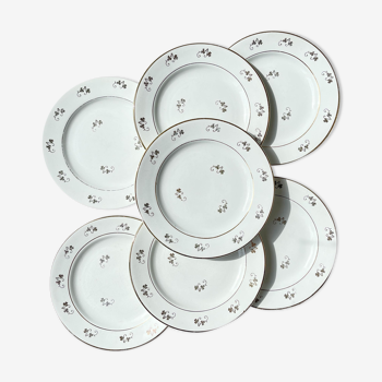 7 l'amandinoise flat plates in golden white porcelain floral pattern