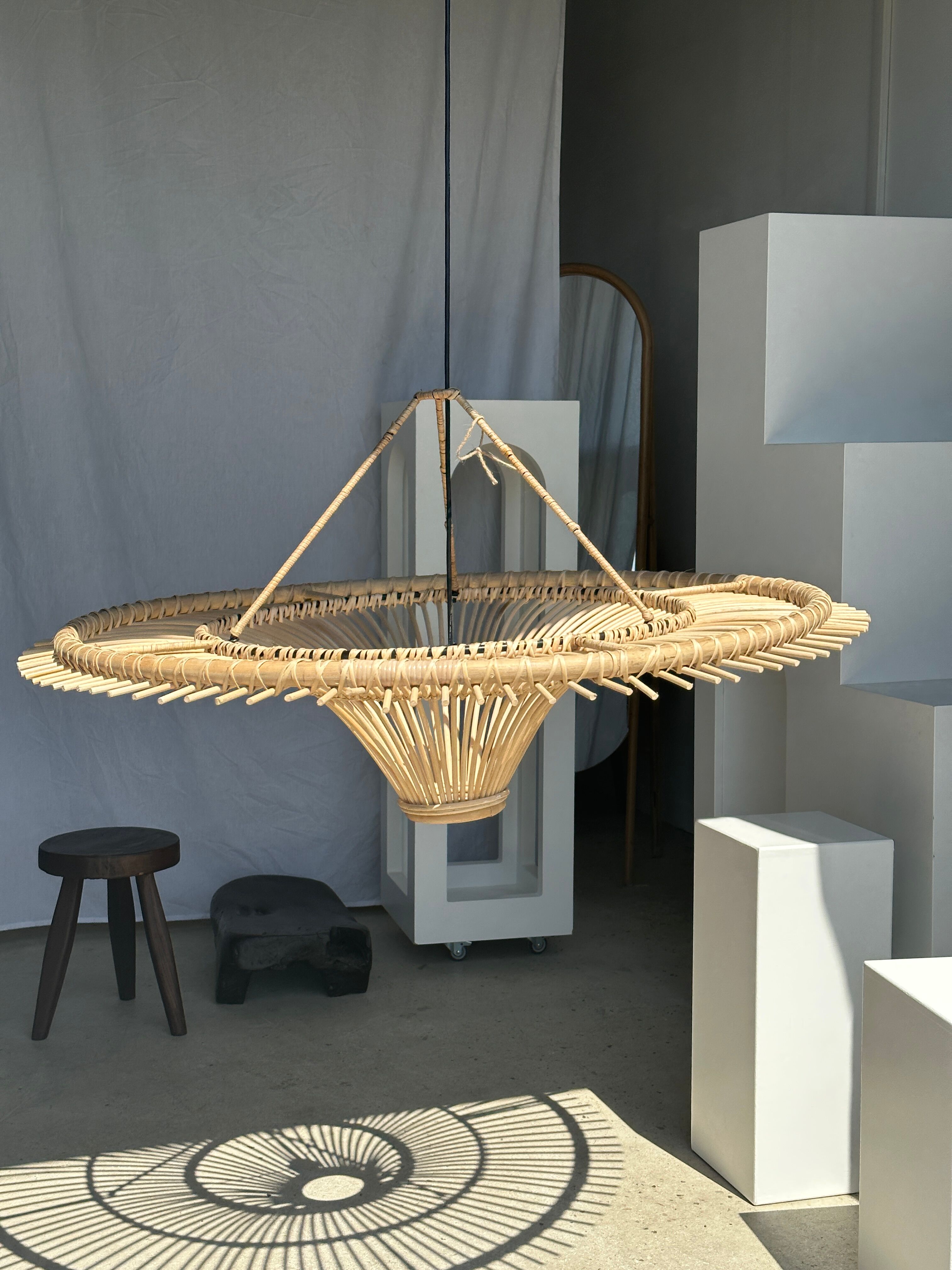 Suspension rattan saucer iron frame D:120 H:60