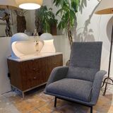 Florence Knoll chest of drawers