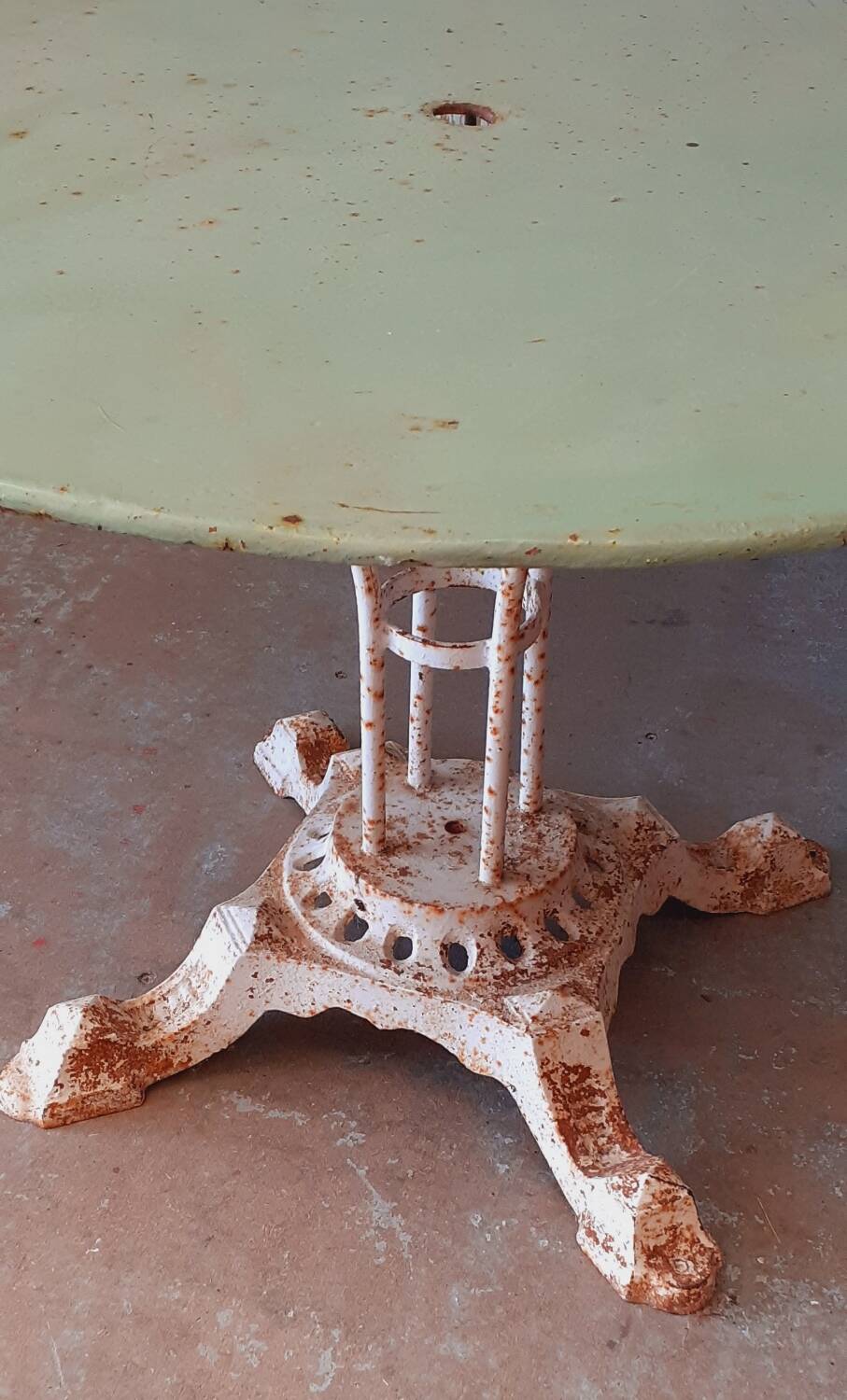 Art Deco garden table