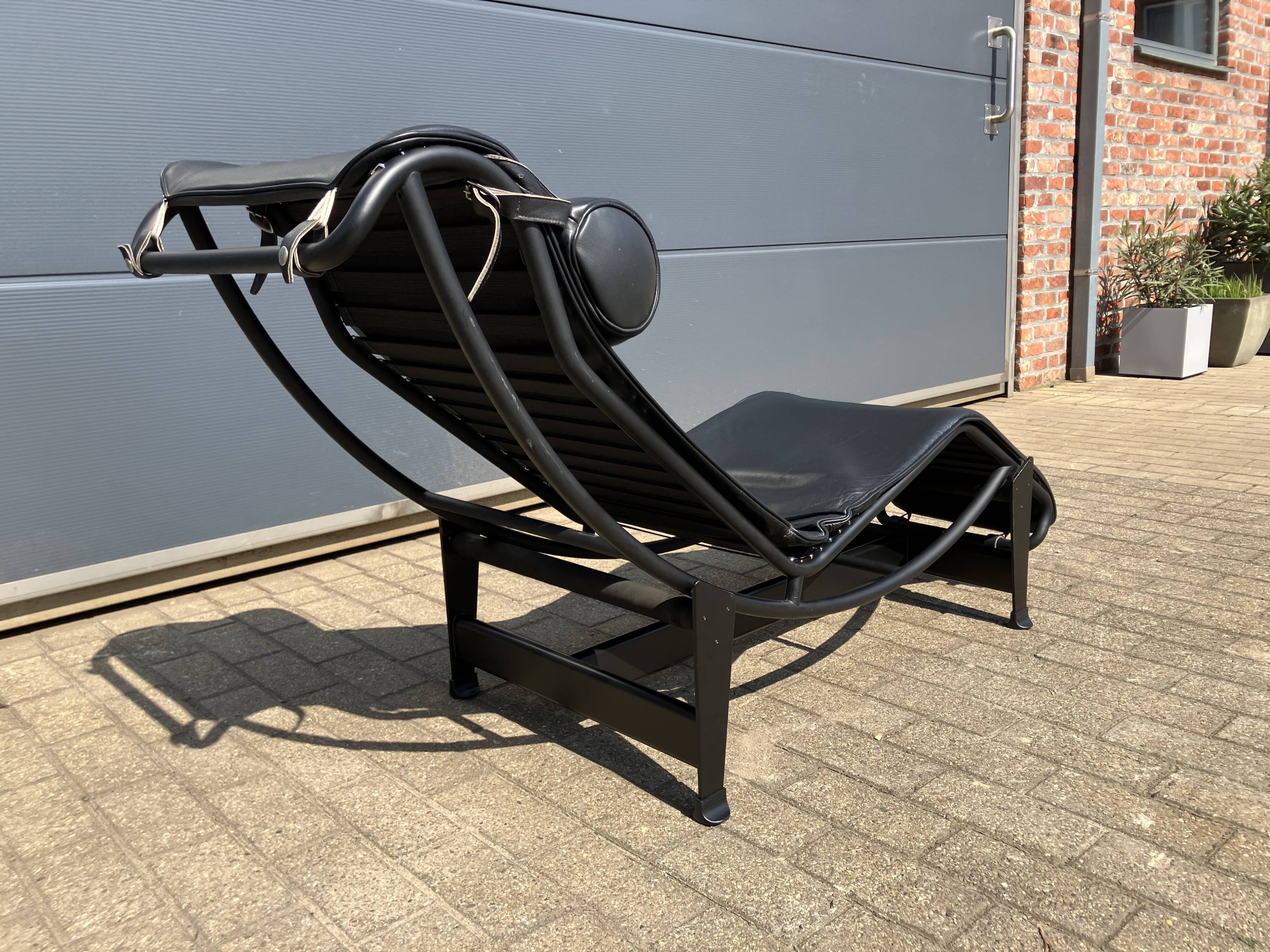 Originele Cassina Le Corbusier Lc4 Black on Black, Bijna als new!