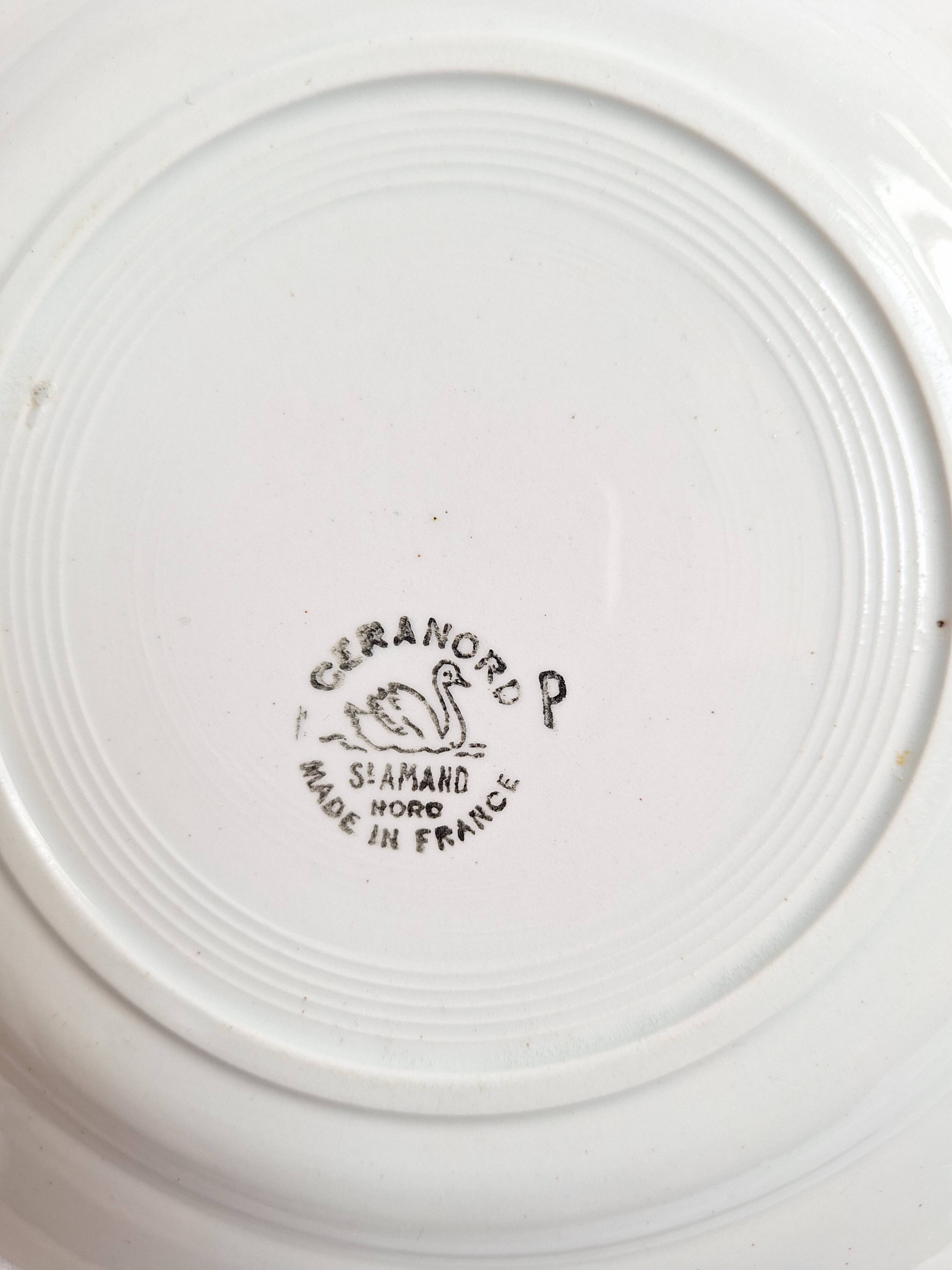 Deep plates / Salad plates St Amand blue