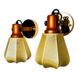 Pair of articulated "Cocoon" wall lights in resin and pine, Italy, 1970
