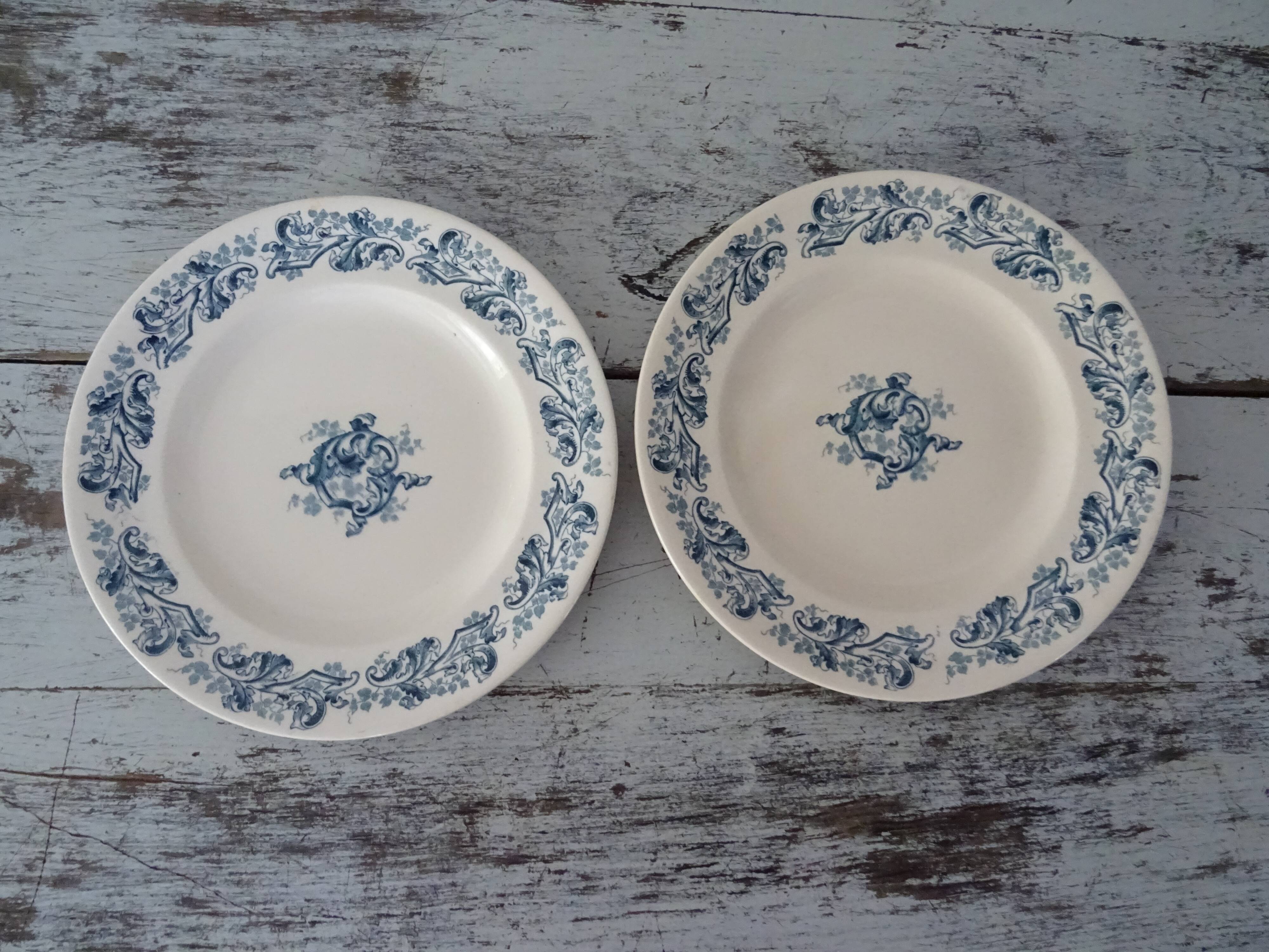 2 flat plates old faience longwy blue russian decoration 263102