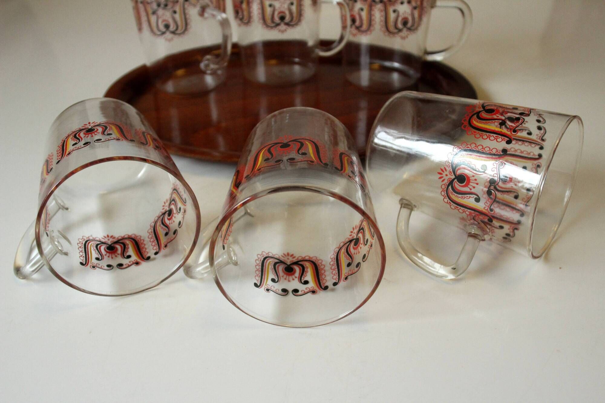 6 old tea cups on a serving tray, coming original from east germany GDR, Vintage from the 1970s