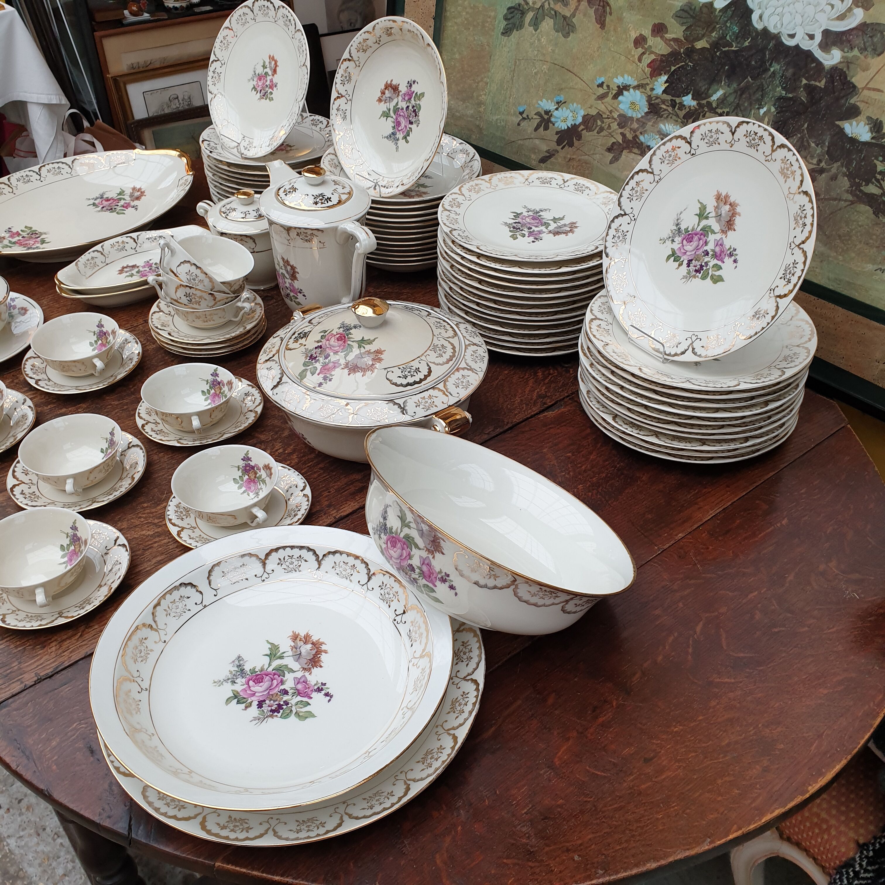Service porcelaine limoges france assiettes plats