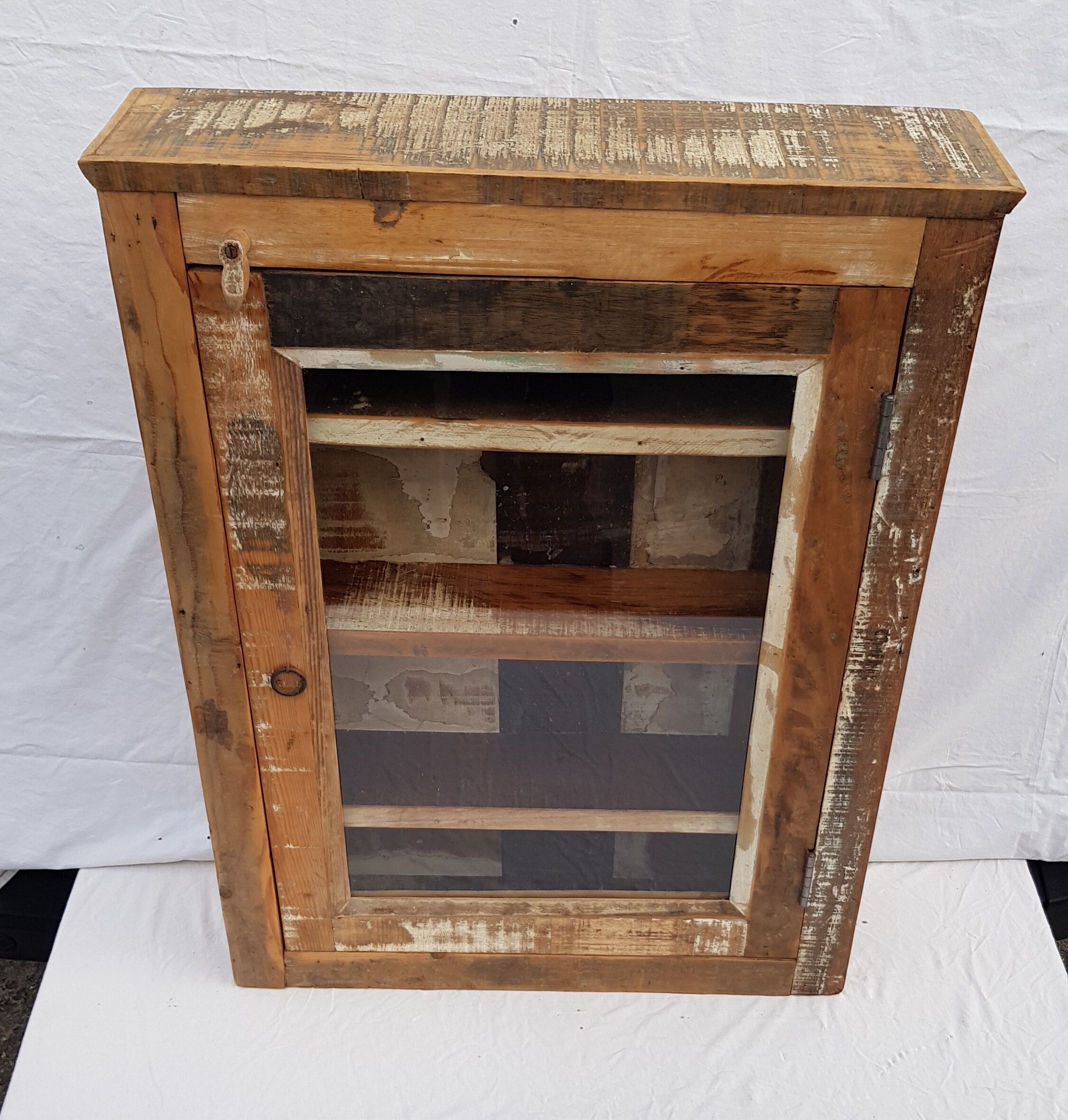 Vitrine en teck
