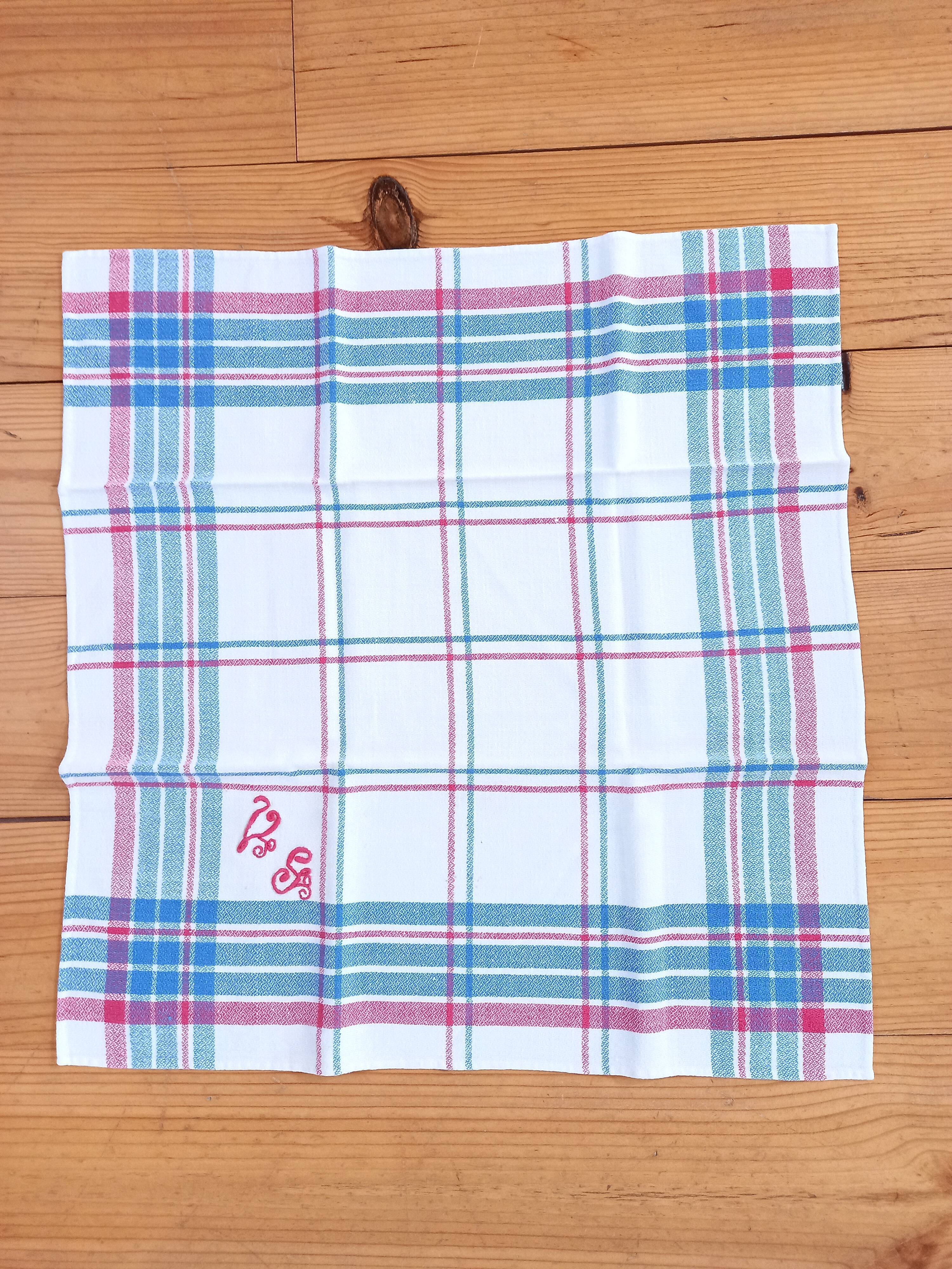 Nappe campagne chic et ses 6 serviettes monogrammées vg