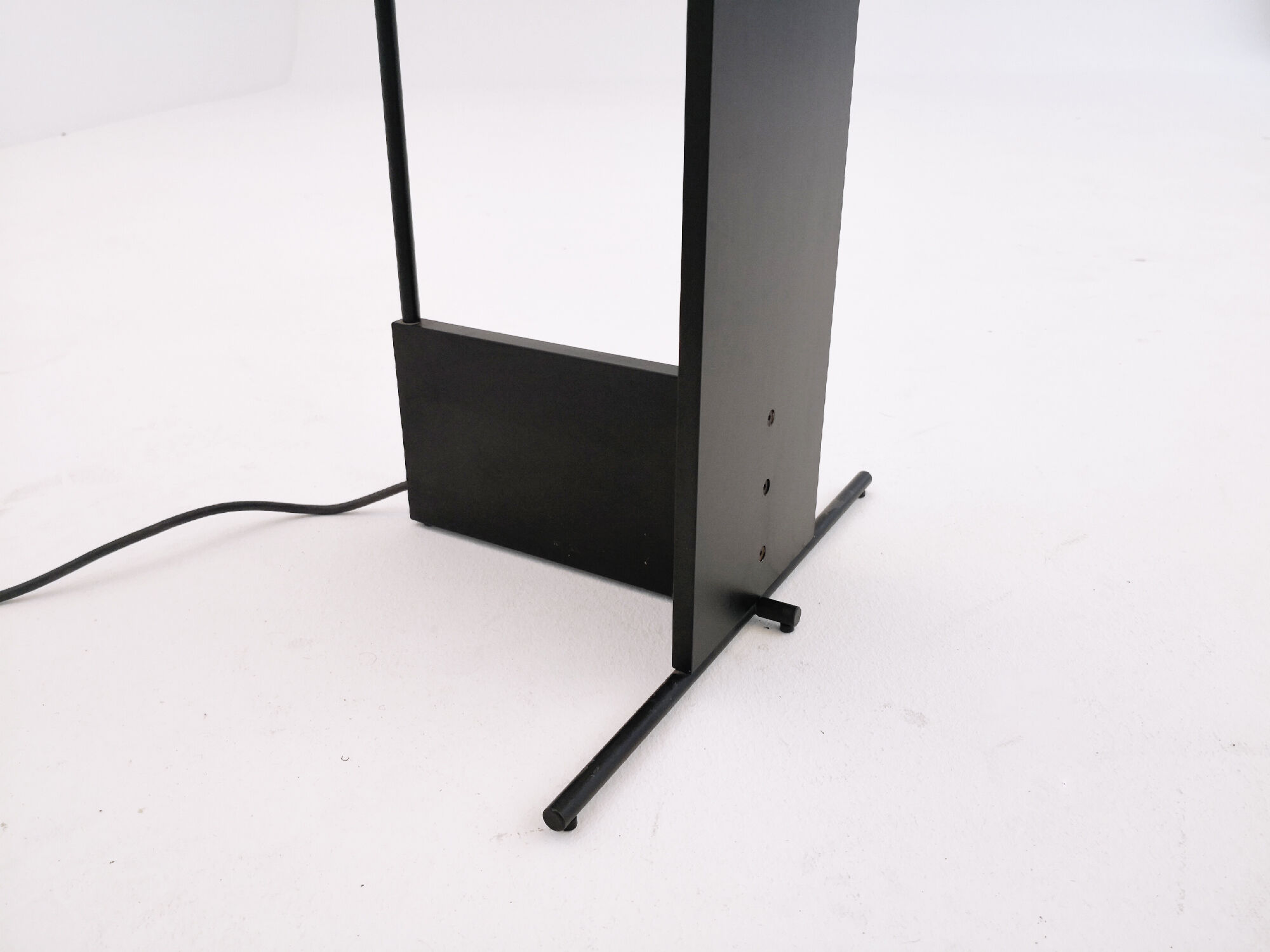 MCP Gilles Derain for Lumen Center halogen lamp