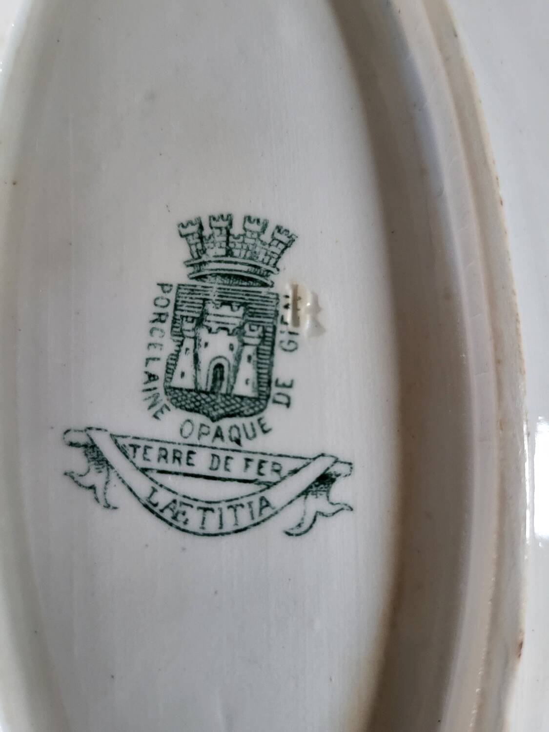 Ravier Gien iron land