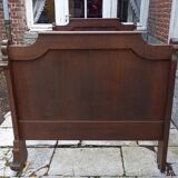 Old style bed
