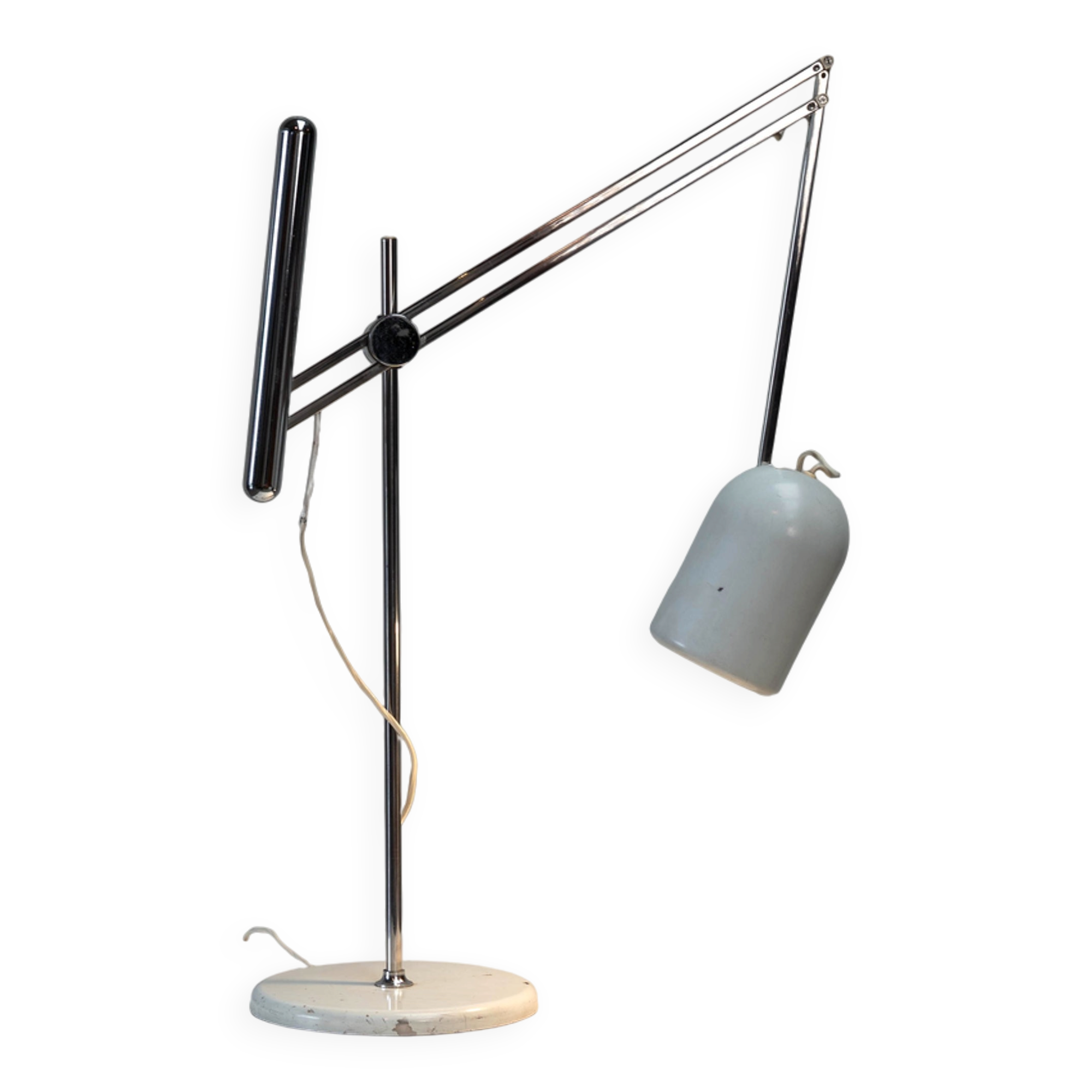 Sculptural Italian lamp by Reggiani