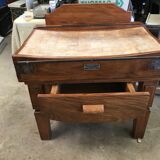 Trussant butcher's log and coe