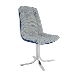chaise chromé bleu et