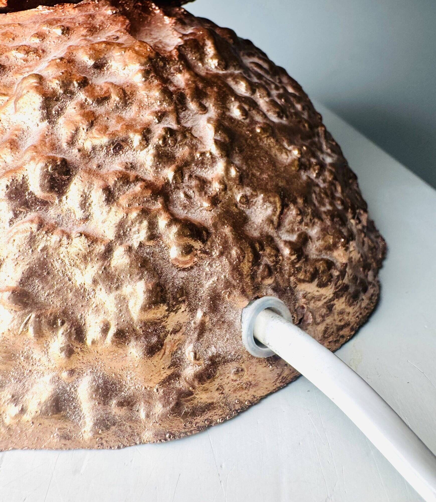 Sculptural Brutalist Table Lamp In Copper By Aimo Tukiainen For Oy Moonlight, Finland 1970S
