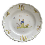Moustiers decorative plate