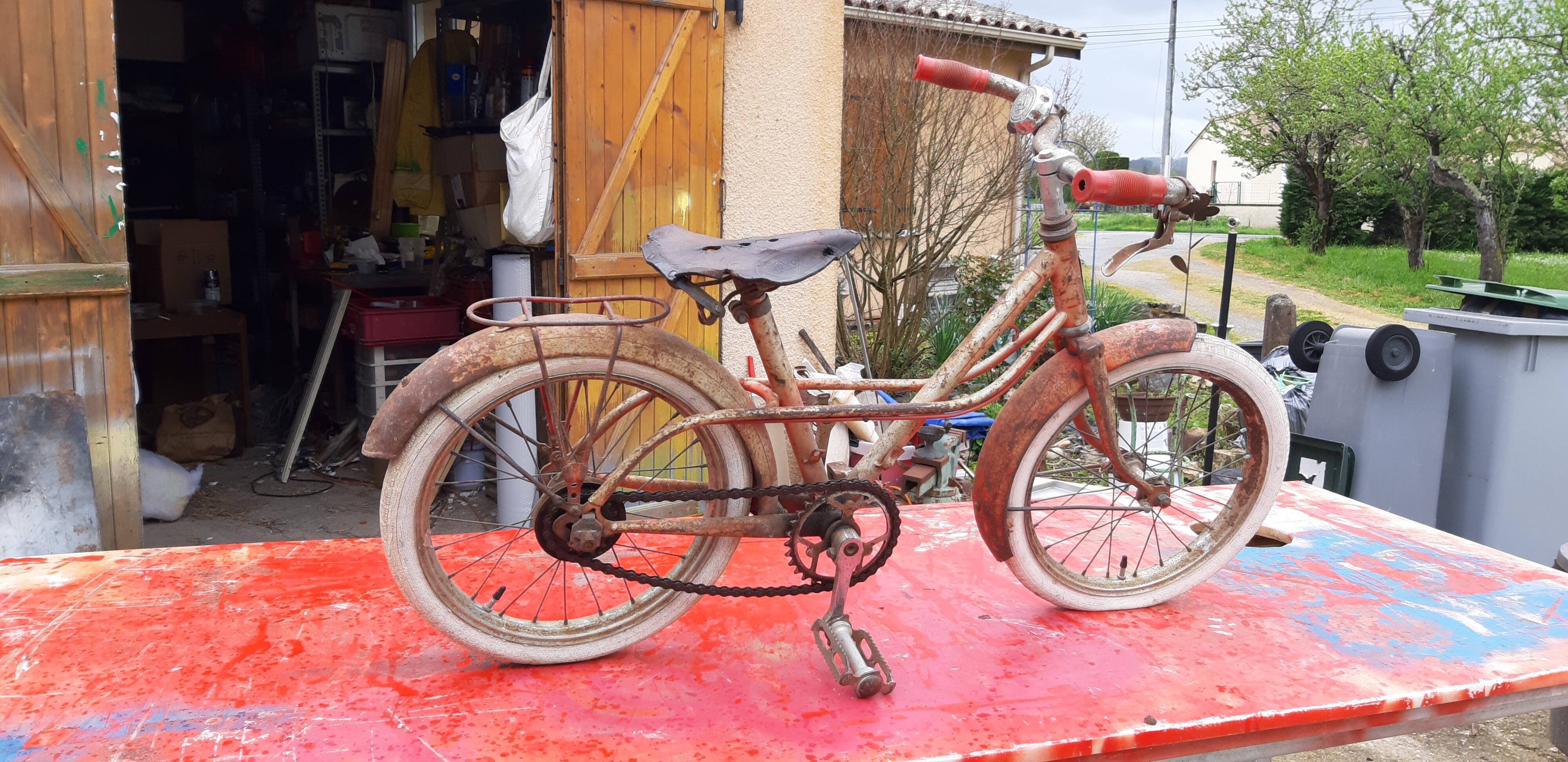 Children's bike of the 50s
