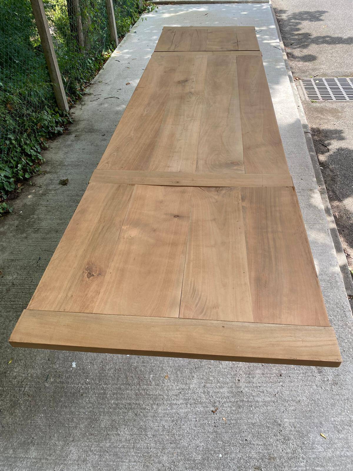 Louis XV extendable dining table from the 18th century, renovated in solid oak, 315cm