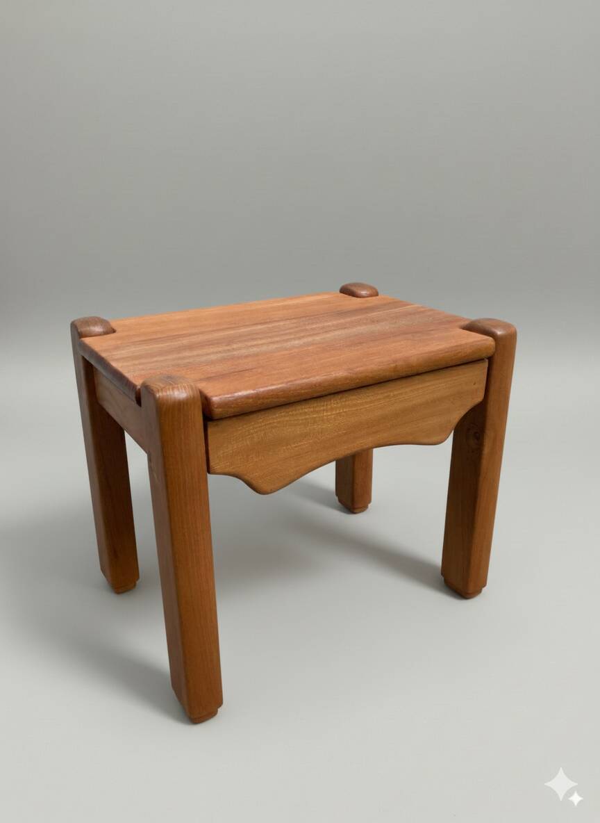 Paire de chevets en orme massif – style Regain / Chapo, années 70