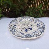 Assiette bleu en terre cuite