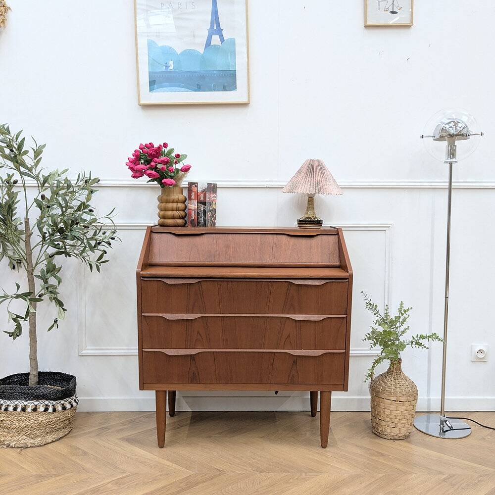 Secrétaire scandinave