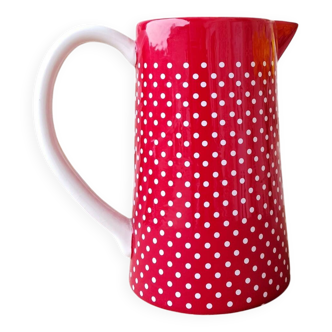 Polka dot pitcher