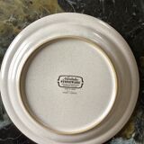 Set of four Japanese plates circa the 1970s numbered stamped dimension: diameter 21