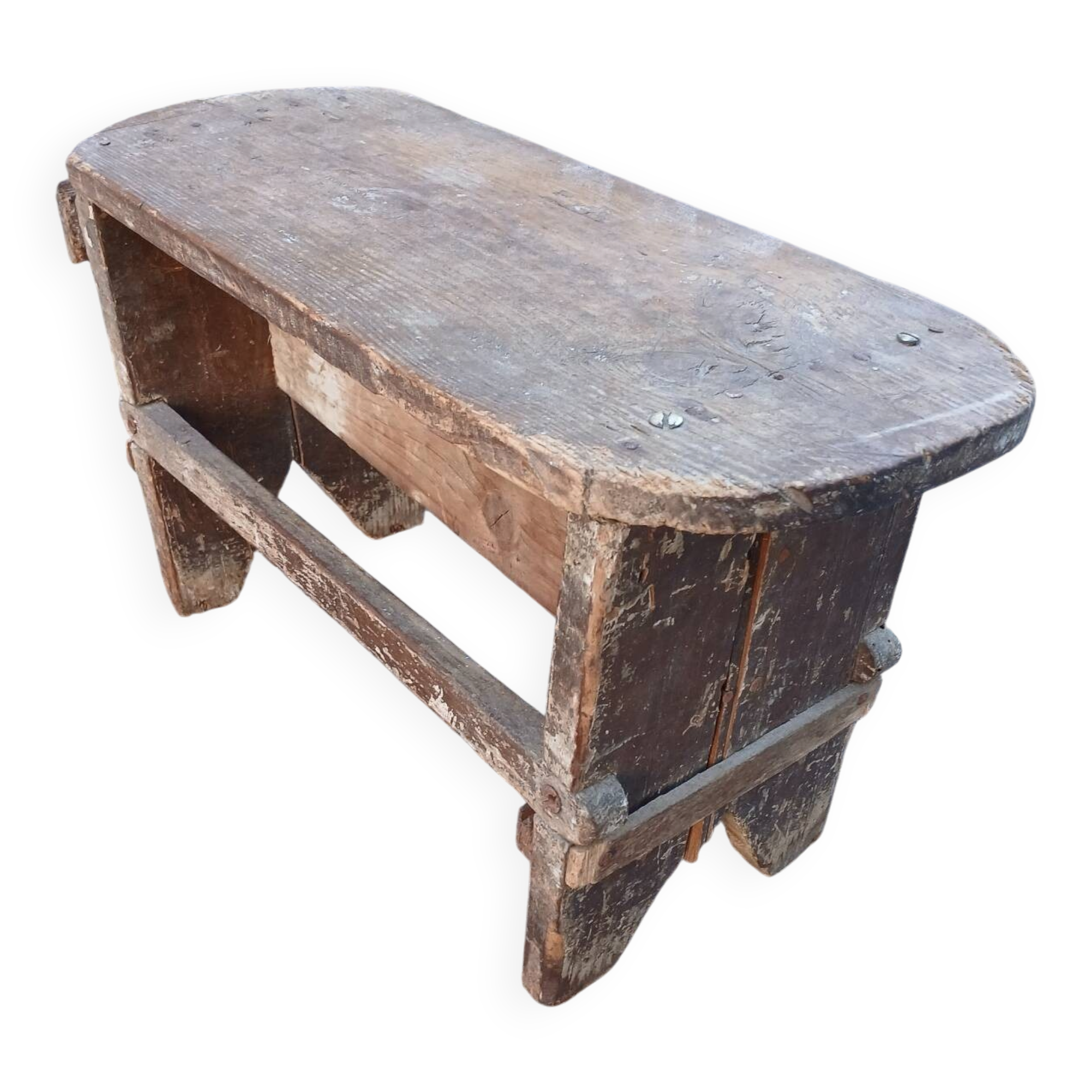 Petit tabouret en bois très ancien 