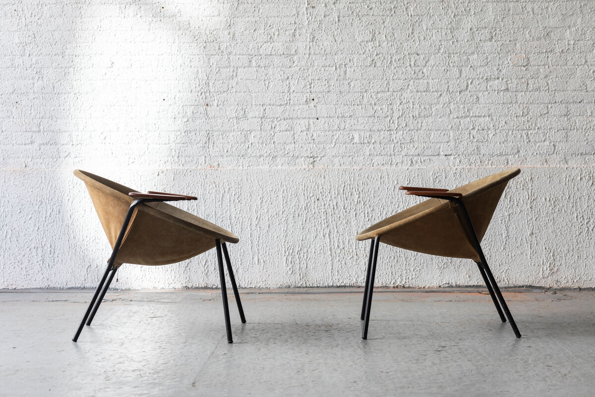Balloon armchairs by Hans Olsen for Lea design 1960