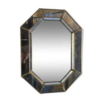 Golden octagonal mirror