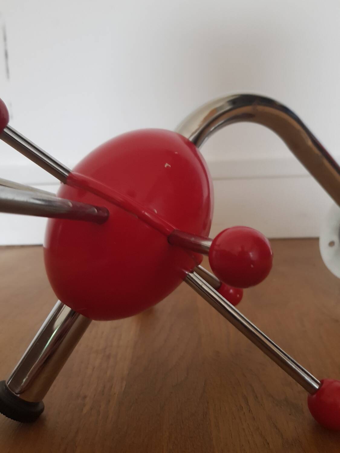 Sputnik coat rack