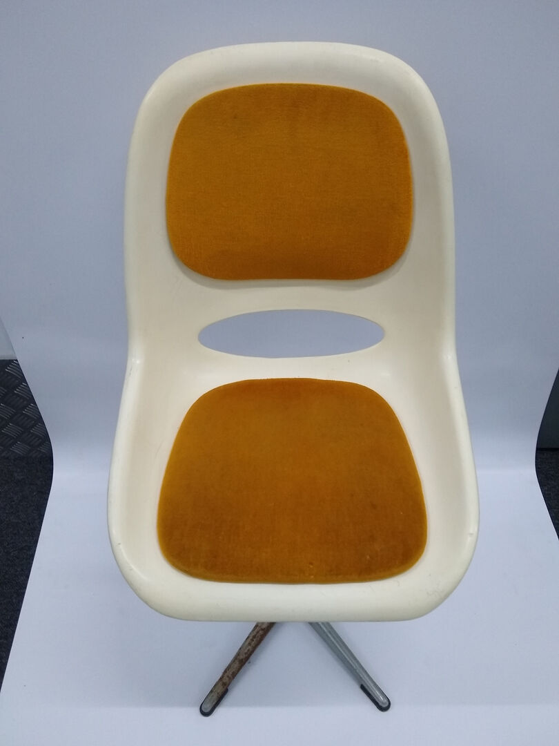 Chaise de l’ère spatiale des années 70