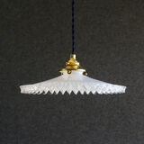Suspension in white opaline crenellated edges with new cable and new brass socket