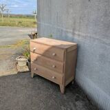 Natural wood chest of drawers