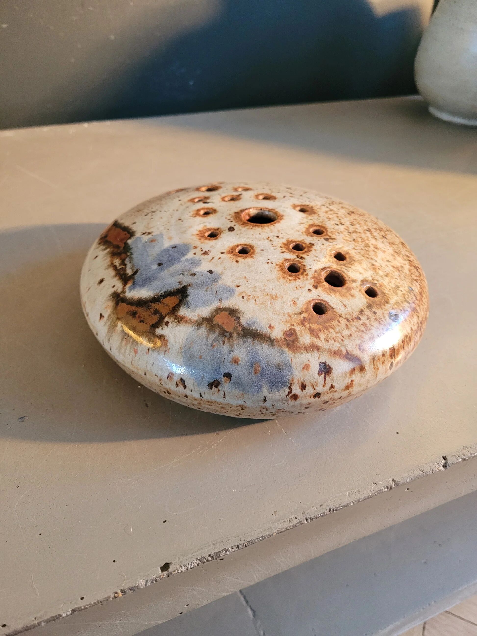 Art ceramic flower holder La Tournerie