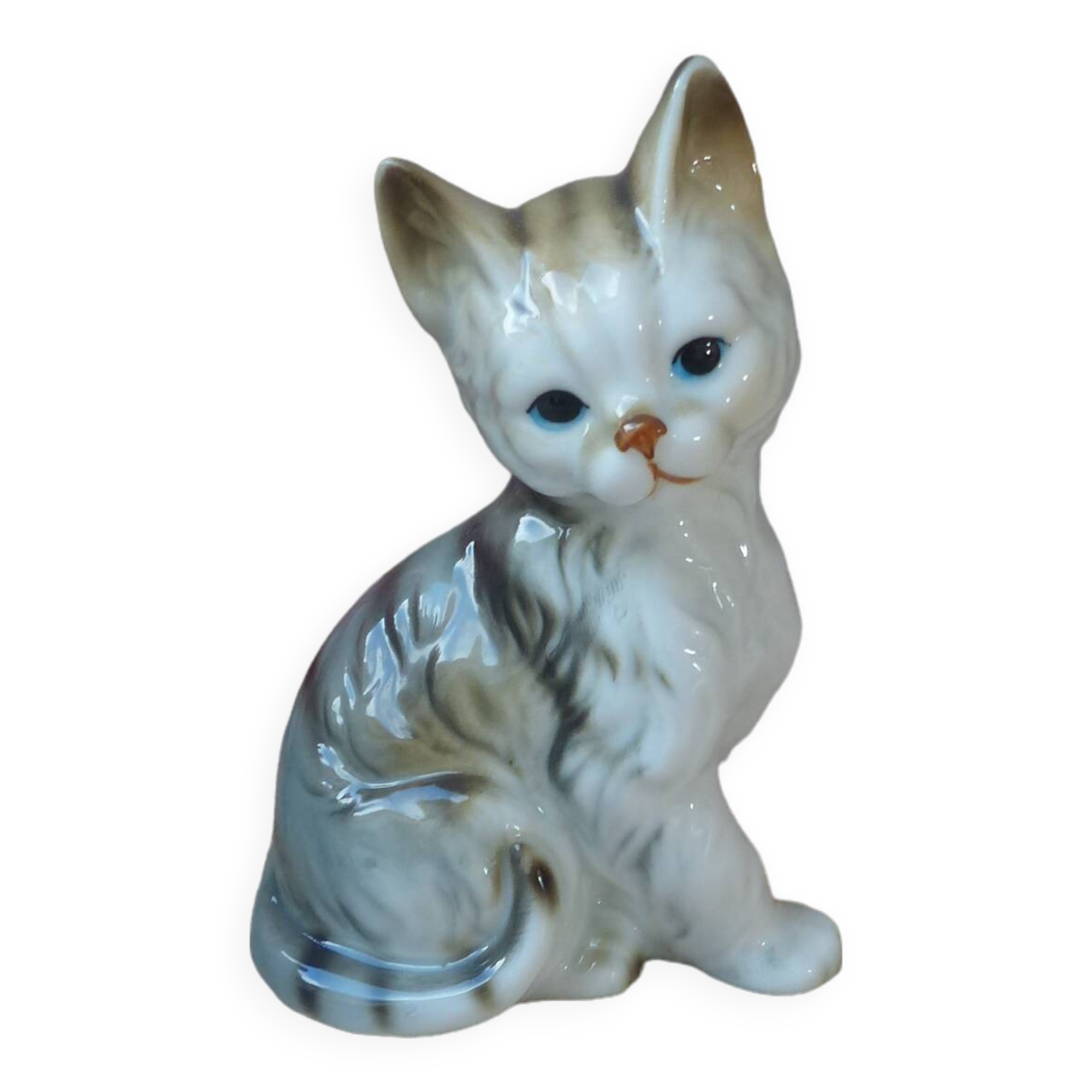 Vintage porcelain sitting cat figurine taiwan collection