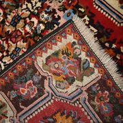 Carpet Persian Bahtiari 114cm x 152cm 1970 s