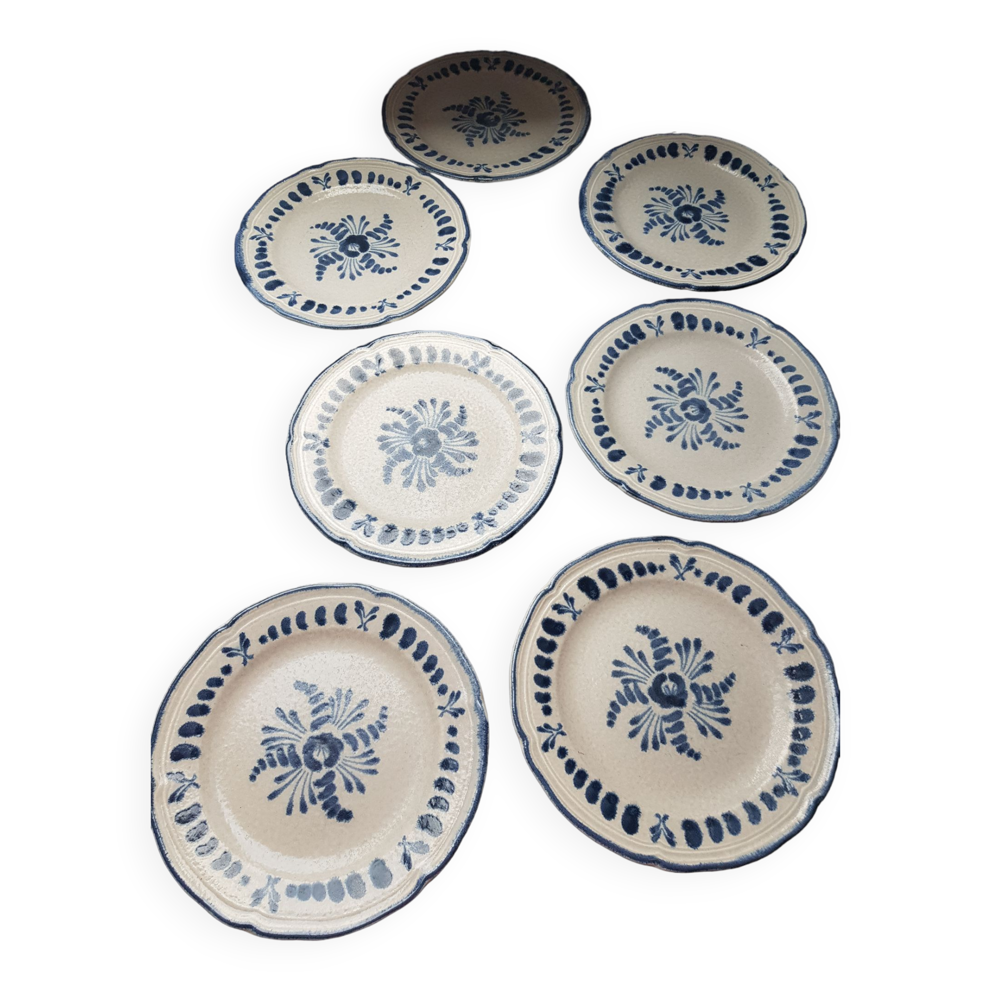 Breton plates with dish