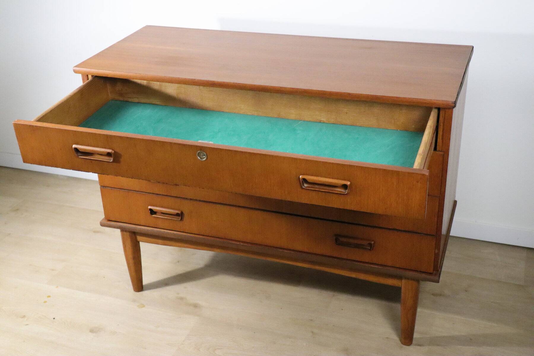 Scandinavian teak chest of drawers, 1960
