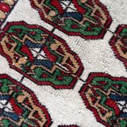 Handmade vintage Uzbek Bukhara rug 77cm x 128cm 1960s - 1С1175