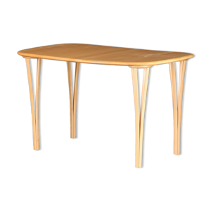 Table à manger en bois de hêtre