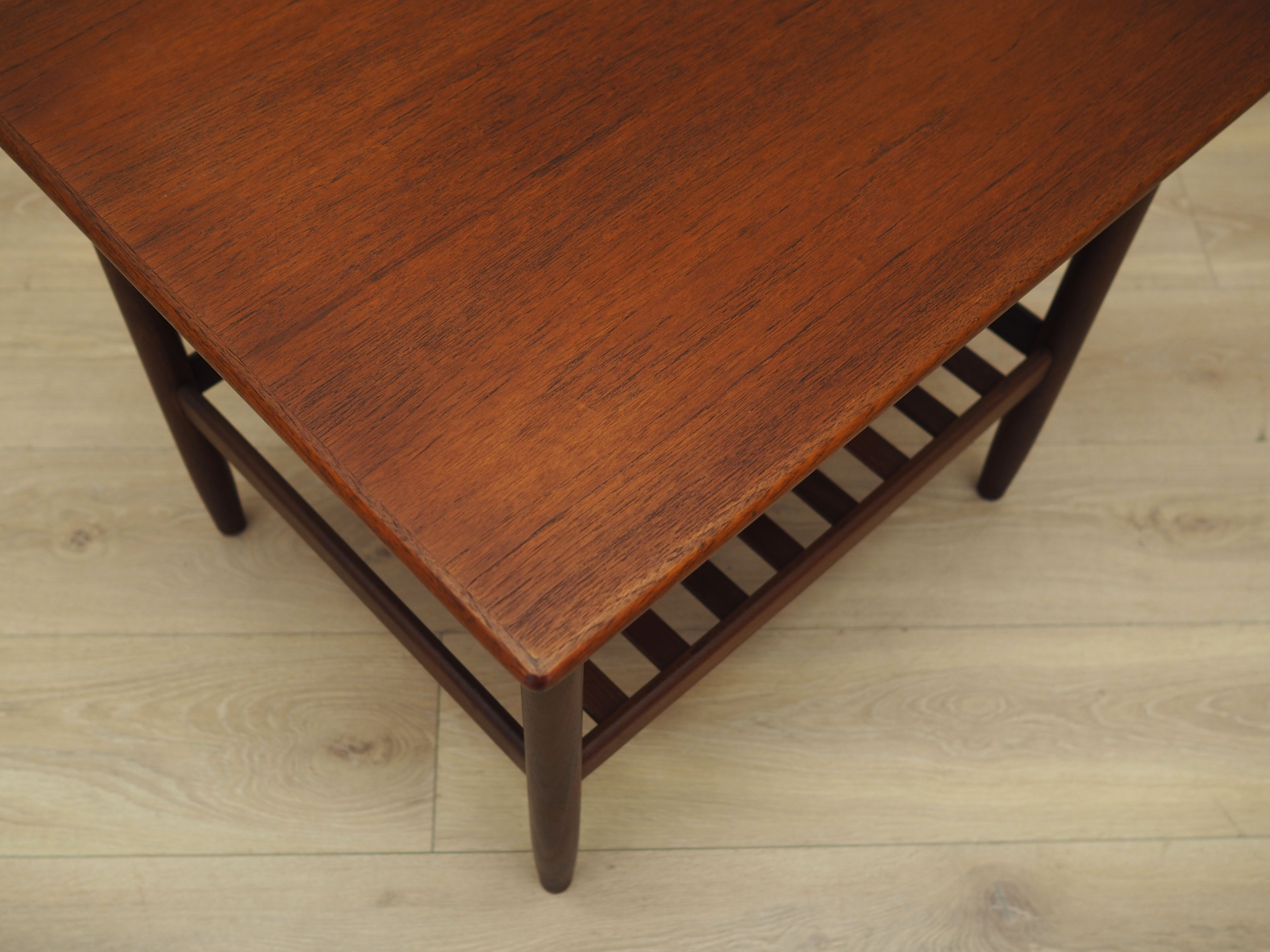 Teak coffee table, Danish design, 1970s, manufacturer: Vitzè