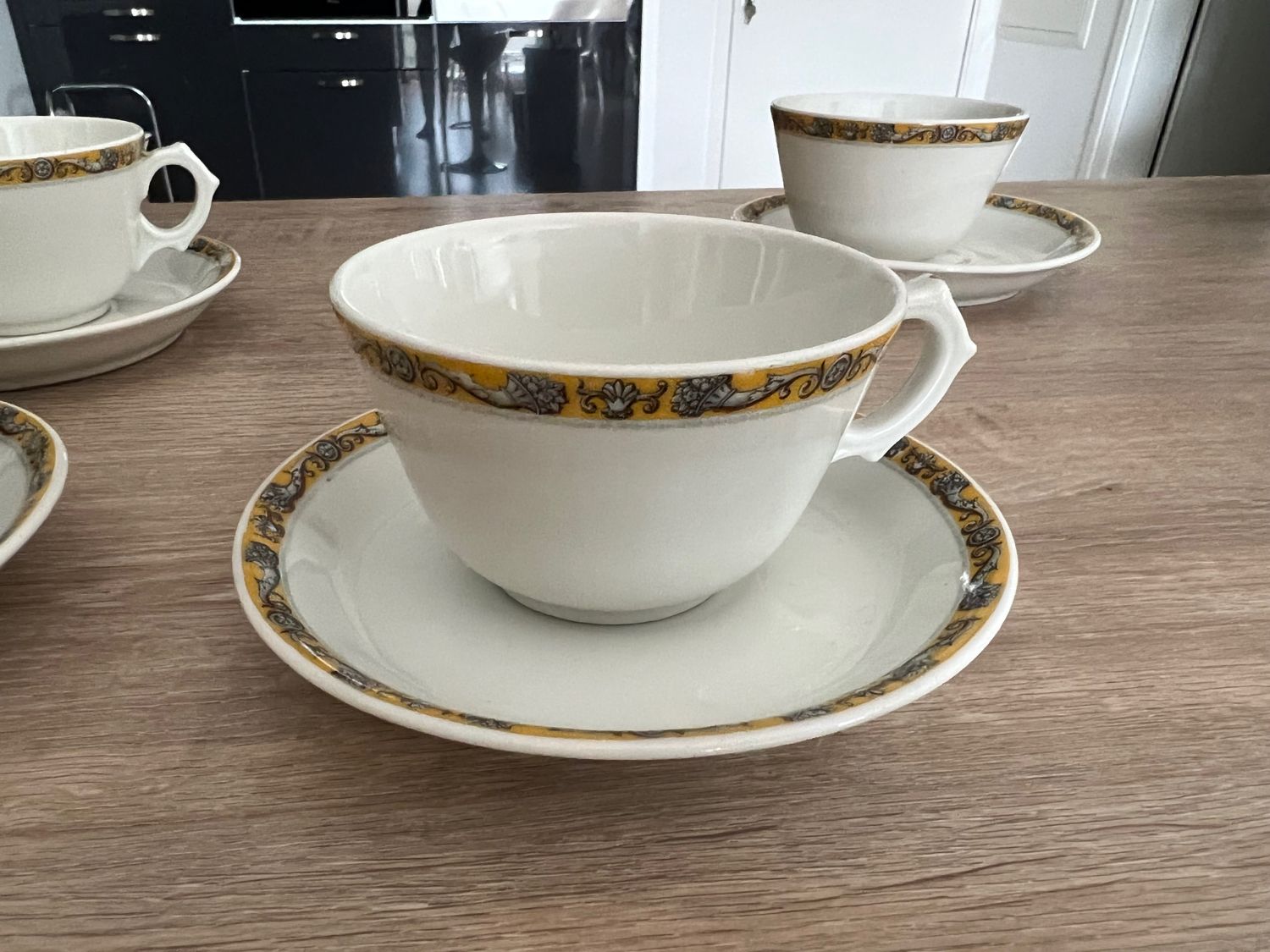 Set De 6 Tasses à Expresso Moka Avec Soucoupes - Porcelaine Vert Olive - Capacité 70ml - Lave-vaissable