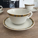 6 tea cups and saucers Haviland