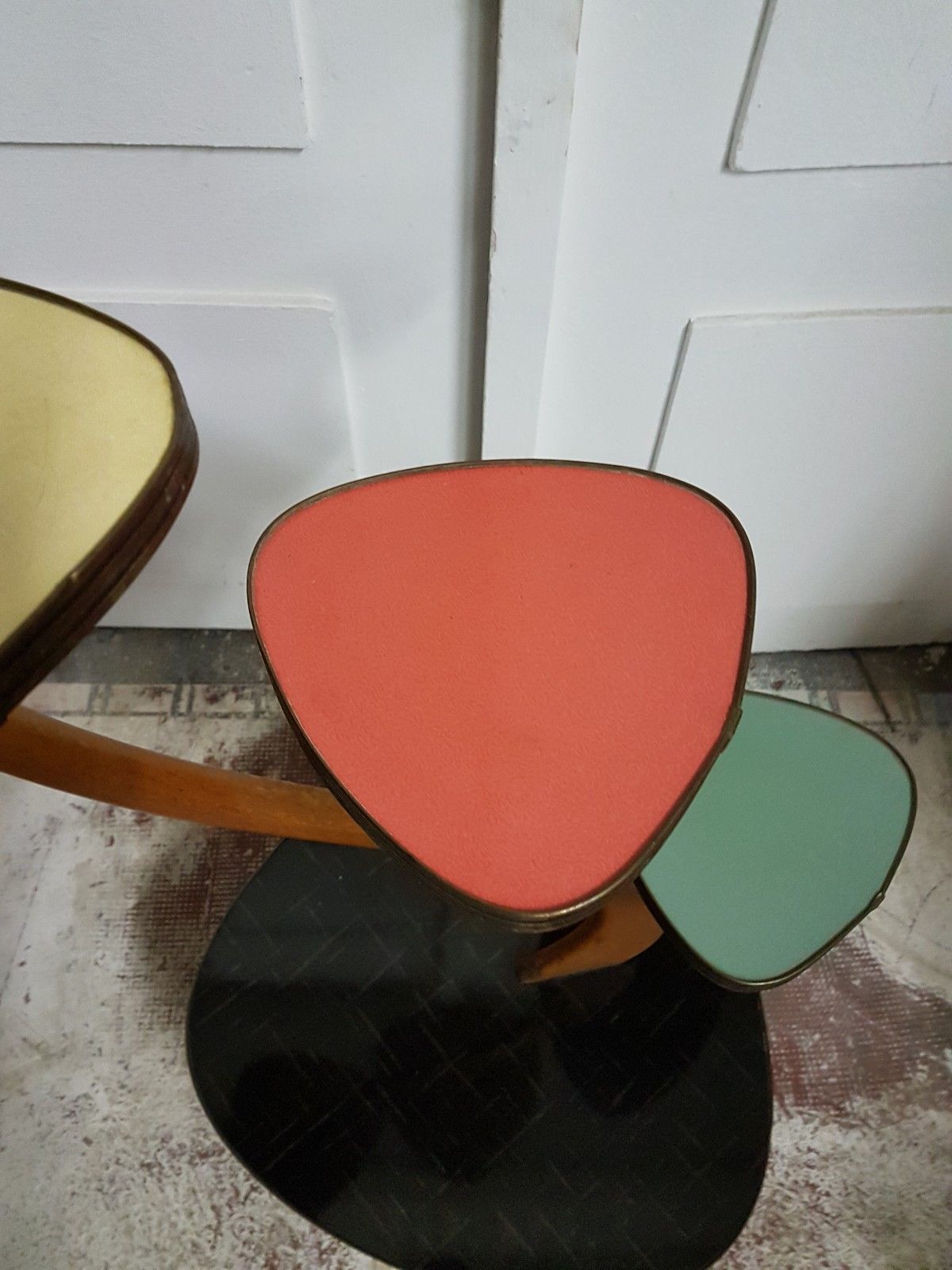 Door plant formica of the 50s/60s harness