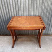Bureau / Pupitre de la maison Regain vintage scandinave